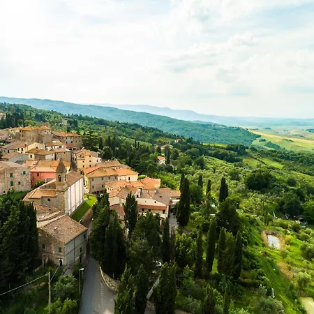 In Tuscany With Pool * Orciatico