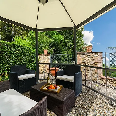 In Tuscany With Pool Orciatico